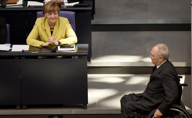 Versicherungslobby tritt Verbraucherschutz mit Füßen