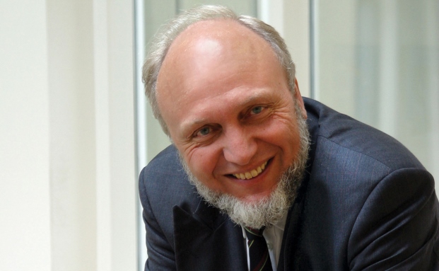 Wie die EZB-Politik Sparer arm macht