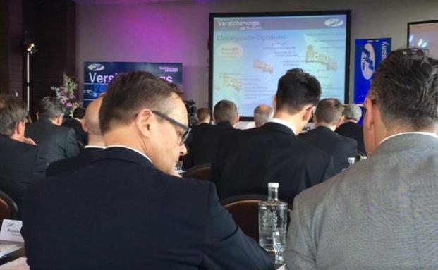 Zwischen 10 Promille Provision und dem unbekannten Wettbewerber Internet