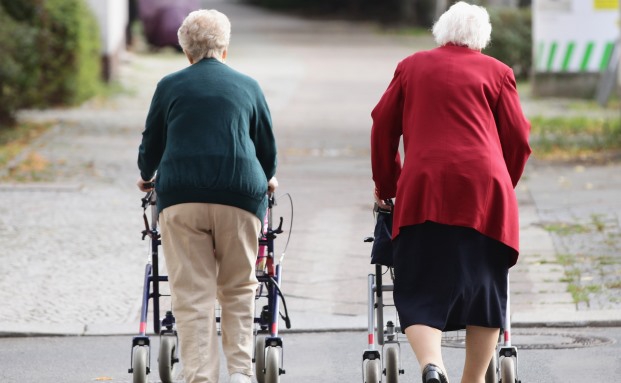 Vergreisung kostet die Deutschen rund 497 Milliarden Euro