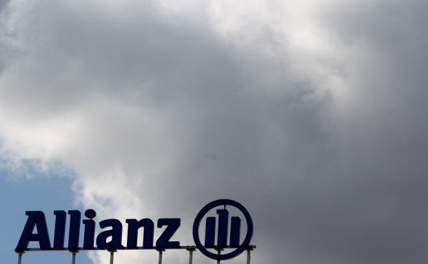 Allianz hält weiterhin an zweifelhaftem Berater fest