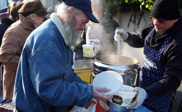 So viel müssen Sparer zusätzlich fürs Alter zurücklegen
