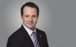 Bayerische bietet Astra-Kunden Anschlussversicherung an