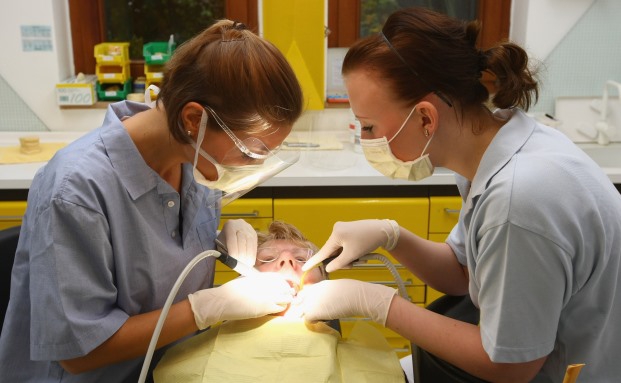 Darauf sollten Sie bei der Zahnzusatzversicherung achten