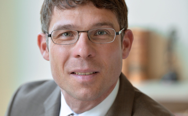 Stellt die aktive Sterbehilfe den Risiko-Lebensversicherer leistungsfrei?