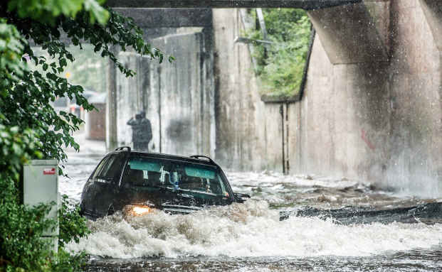 So können Rückstauklappen bei Starkregen helfen