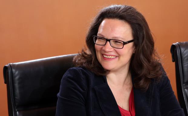 Arbeitsministerium meldet Run auf Riester-Verträge