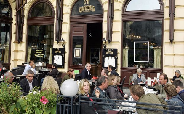 Arbeitszeitstudie: Endlich Freitag!