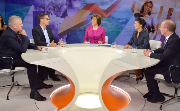 „Die gesetzliche Rente wurde bewusst kaputt gemacht, damit die Versicherungen verdienen“