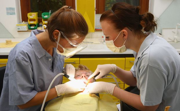 Jedem Vierten sind Behandlungskosten zu teuer