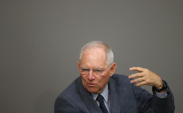 Beamte und Selbstständige auch in die Pflicht nehmen