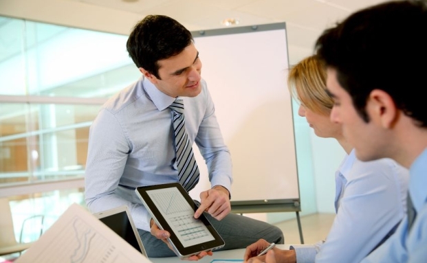 Jung, DMS und Cie. bietet ein Mischmodell