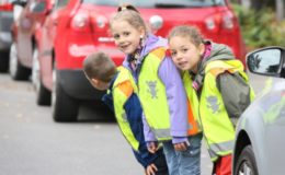 Geschäft mit der Angst der Eltern?