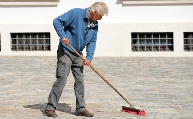 Fast eine Million Rentner sind Minijobber