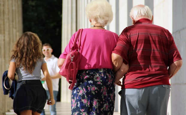 Jugend findet Vorsorge wichtiger als Erwachsene