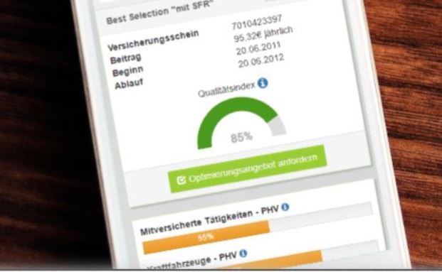 Neue App analysiert abfotografierte Versicherungsverträge