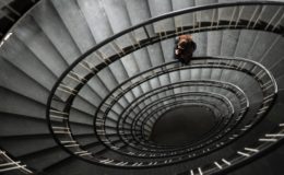 Wie Makler den Mythos des sicheren Bürojobs entkräften