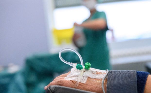 „Erhebung von Tarifwechsel-Entgelten durch Versicherungsmakler ist rechtswidrig“