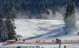 Wer die Bergungskosten im Skiurlaub übernimmt
