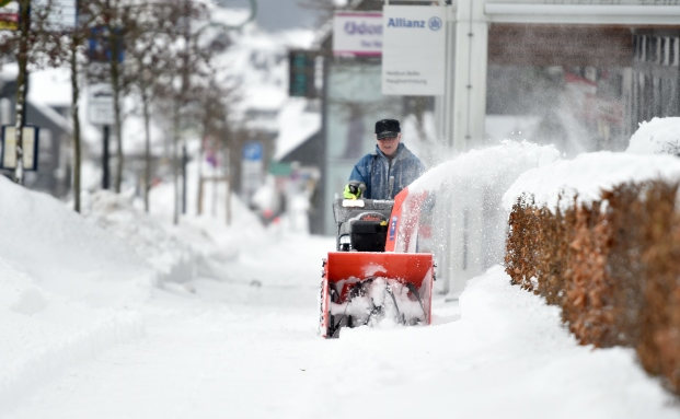 Ein Zentimeter Neuschnee ist Passanten zumutbar