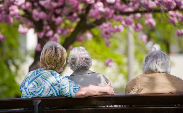 Rentenkluft zwischen Männern und Frauen wird kleiner