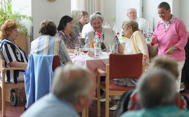 70 Prozent der Versicherungskunden erwarten Assistance-Leistungen