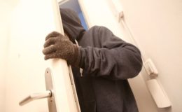 Wie Smart-Home-Technik vor Einbrechern schützt