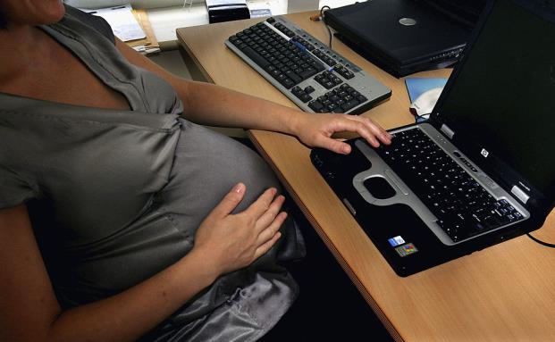 Mütter von kleinen Kindern arbeiten nur selten Vollzeit