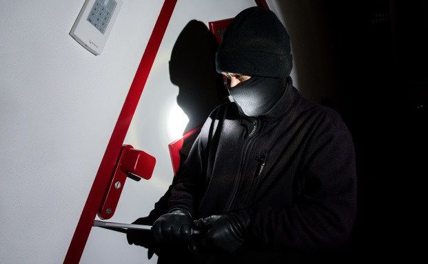 Leistet die Versicherung nur, wenn man zwei Mal abschließt?
