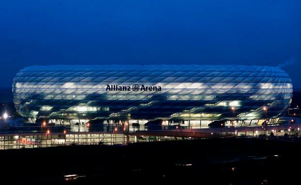 Versicherungsagent verklagt FC Bayern AG auf 120.000 Euro