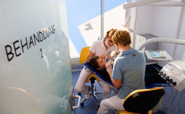 Wie Vermittler sich und Zahnärzte glücklich machen können