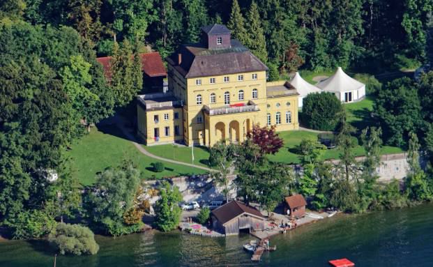 Geld und Bildung verlängern das Leben