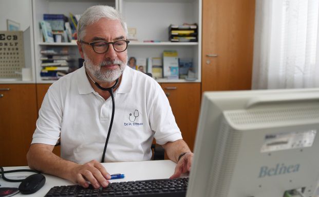 Deutsche offen für digitalen Austausch mit dem Arzt