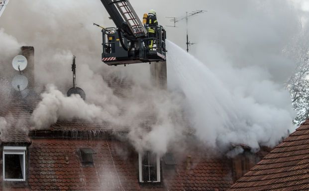 Wenn ein vermeintlich leeres Feuerzeug doch zum Brand führt