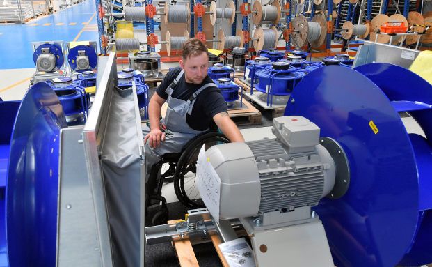 Arbeitgeber wollen Sozialabgaben deckeln, Gewerkschaft sträubt sich