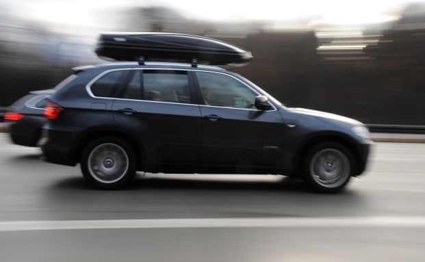 Wer zahlt für eine aufgebrochene Auto-Dachbox?