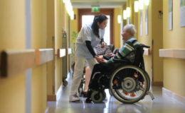 Wann Kinder Elternunterhalt zahlen müssen