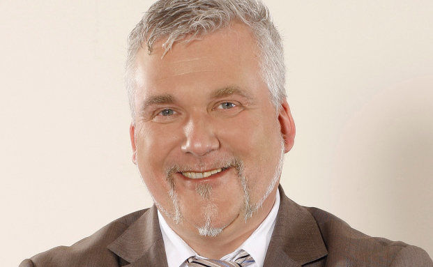 Axel Kleinlein über den miesen Ruf der Versicherungsvertreter