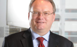 Drei Branchenprofis über das miese Image der Versicherungsvertreter