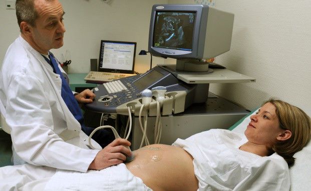 Auch Ledige müssen künstliche Befruchtung bezahlt bekommen