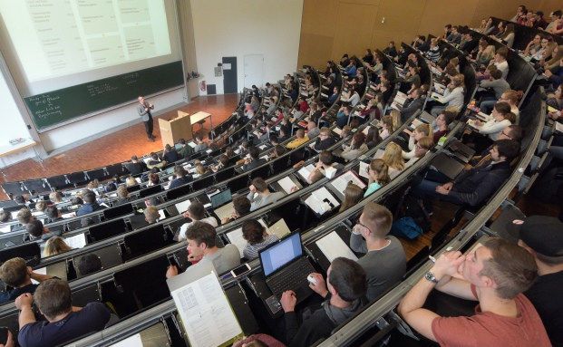 Wie klappt Altersvorsorge für Studenten?