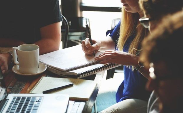 Warum Kunden von Fondspolicen selbst aktiv sein müssen