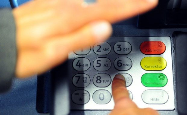 Wenn der Geldautomat die Police ausspuckt