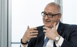 Vertriebsvorstand der Ergo freigestellt