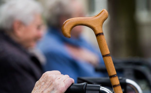 Jeder vierte Bundesbürger befürwortet eine Pflicht zur privaten Altersvorsorge