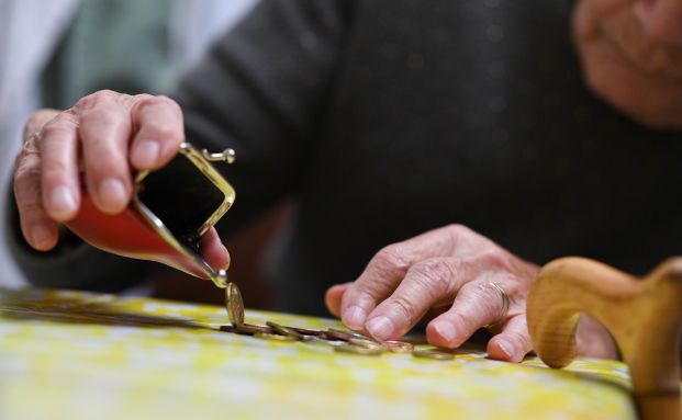 Betrüger bringt 75-Jährige um ihre Altersvorsorge