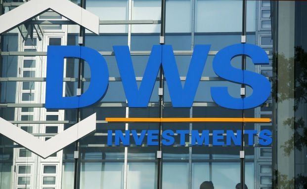 Japanischer Versicherer beteiligt sich an Fondsgesellschaft DWS