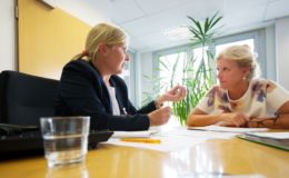 Verbraucherzentrale Hamburg mahnt Neue Leben ab