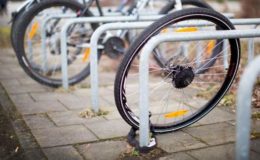 Welche Zusatzbausteine zur Hausratversicherung sinnvoll sind