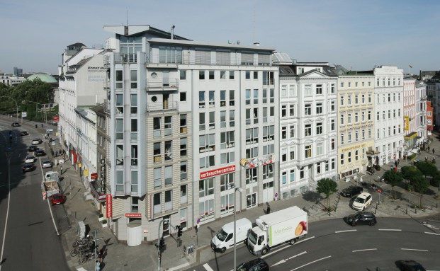 Verbraucherschützer warnen vor Beratung aus Familien- und Bekanntenkreis